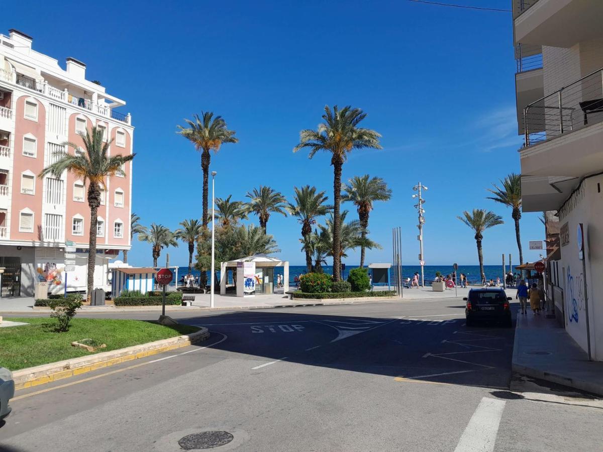 Апартаменты Stylowy Apartament Harmonia Playa Del Cura, Hiszpania Торевьиа Экстерьер фото